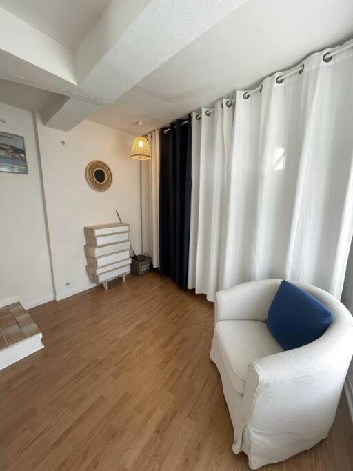 Charmante Maison Au Village Gruissan Kültér fotó